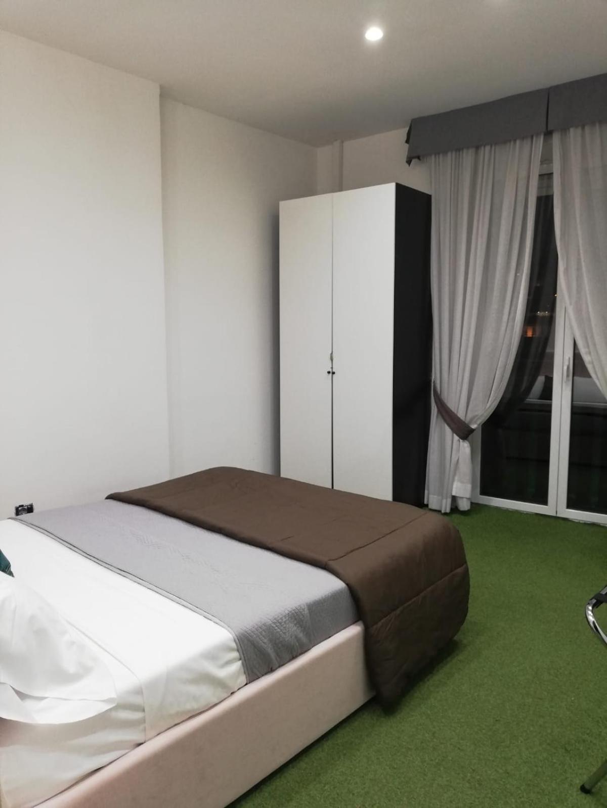 President Plaza Vip Suite Spa By Babylon Stay Νάπολη Εξωτερικό φωτογραφία