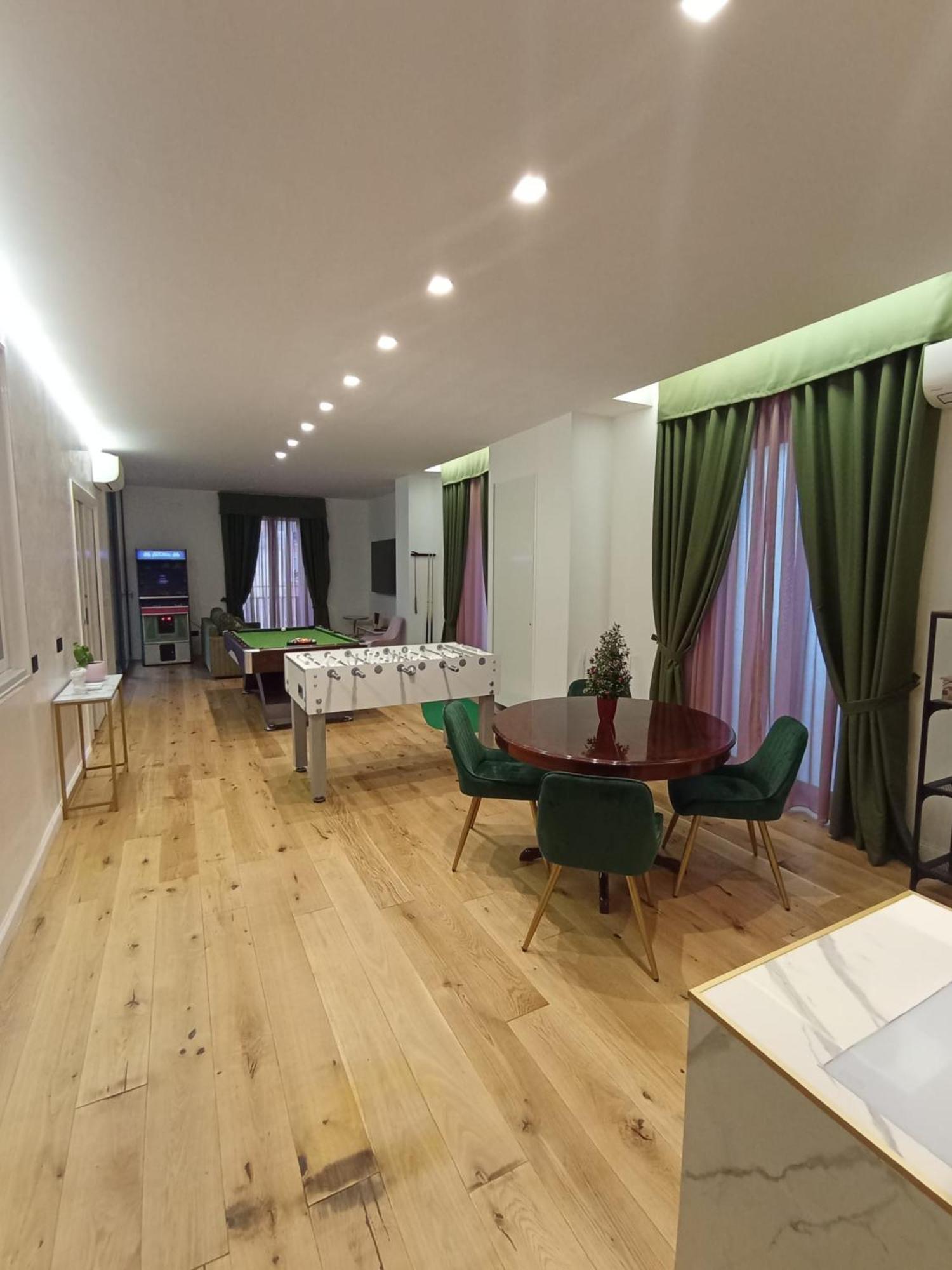 President Plaza Vip Suite Spa By Babylon Stay Νάπολη Εξωτερικό φωτογραφία