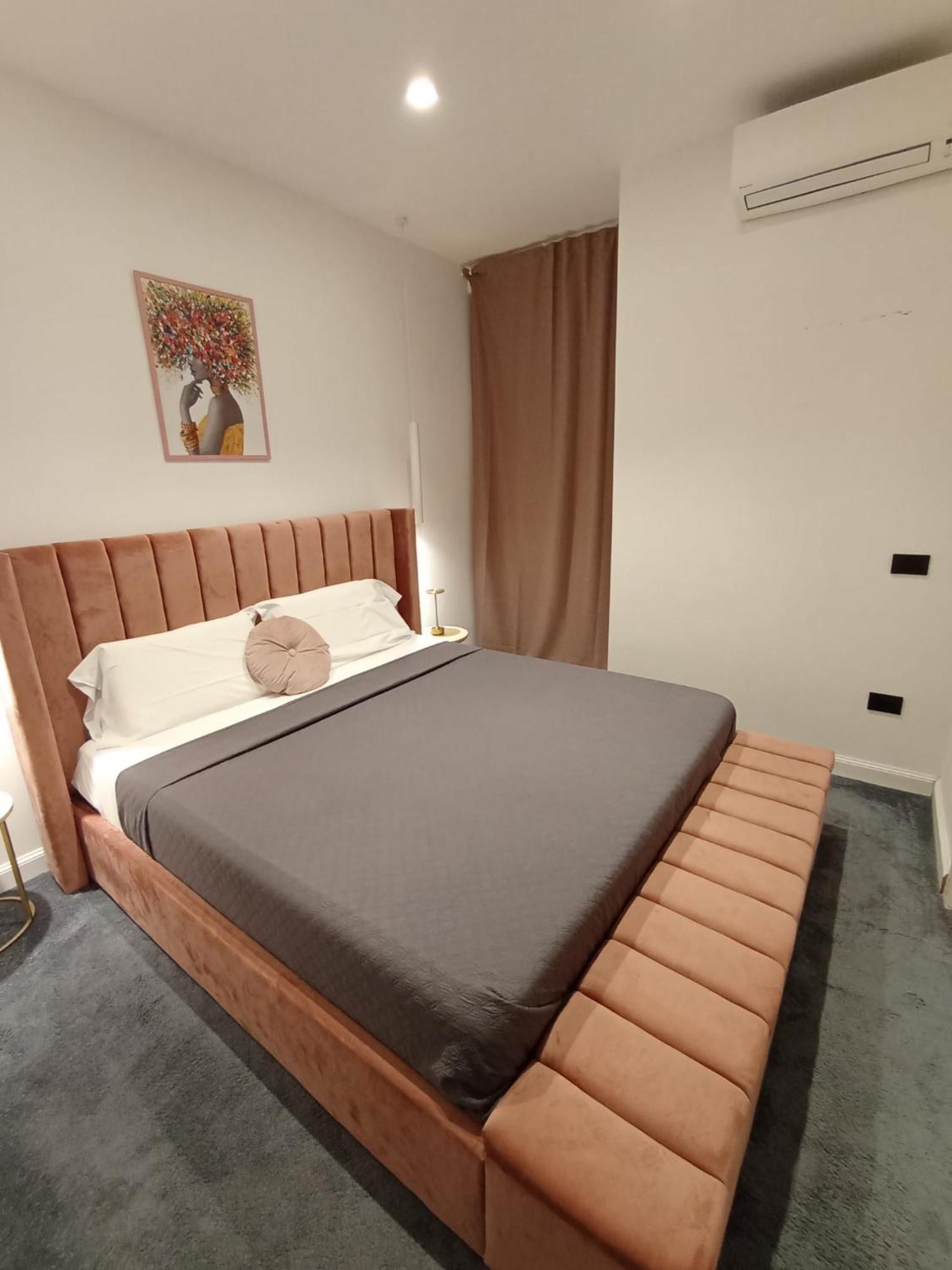 President Plaza Vip Suite Spa By Babylon Stay Νάπολη Εξωτερικό φωτογραφία