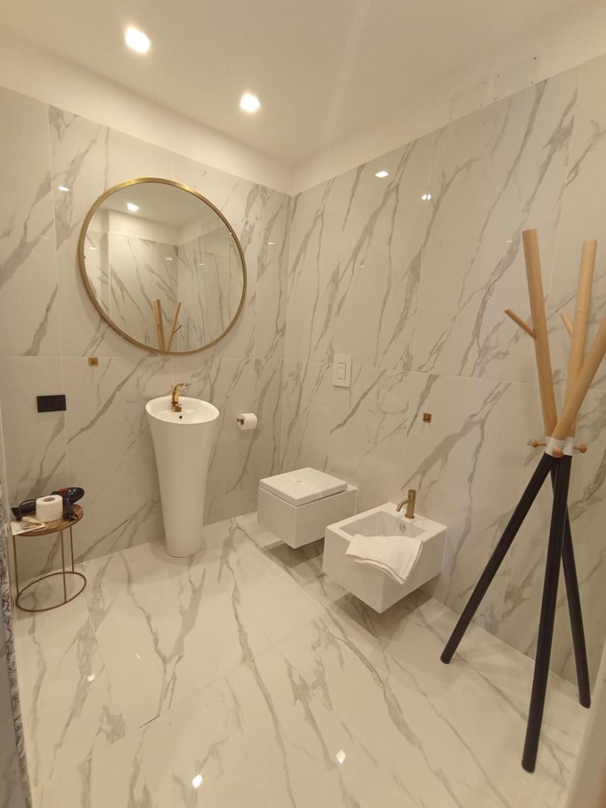 President Plaza Vip Suite Spa By Babylon Stay Νάπολη Εξωτερικό φωτογραφία