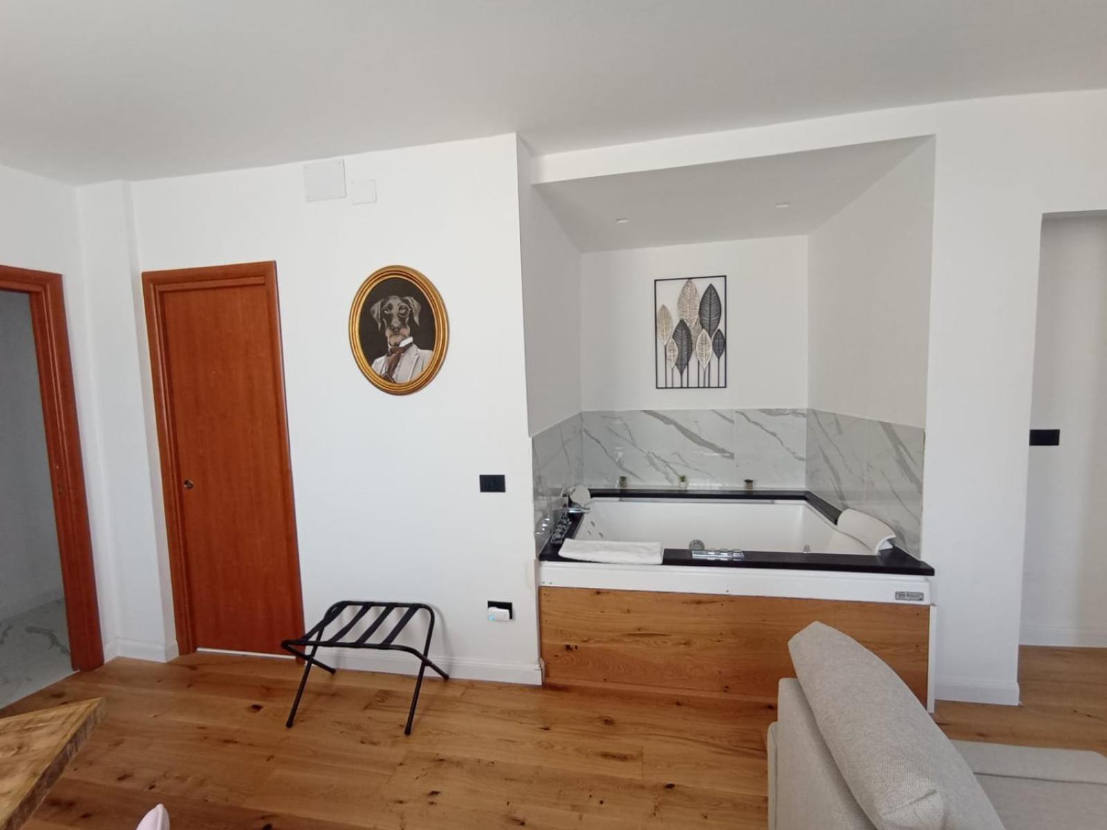 President Plaza Vip Suite Spa By Babylon Stay Νάπολη Εξωτερικό φωτογραφία