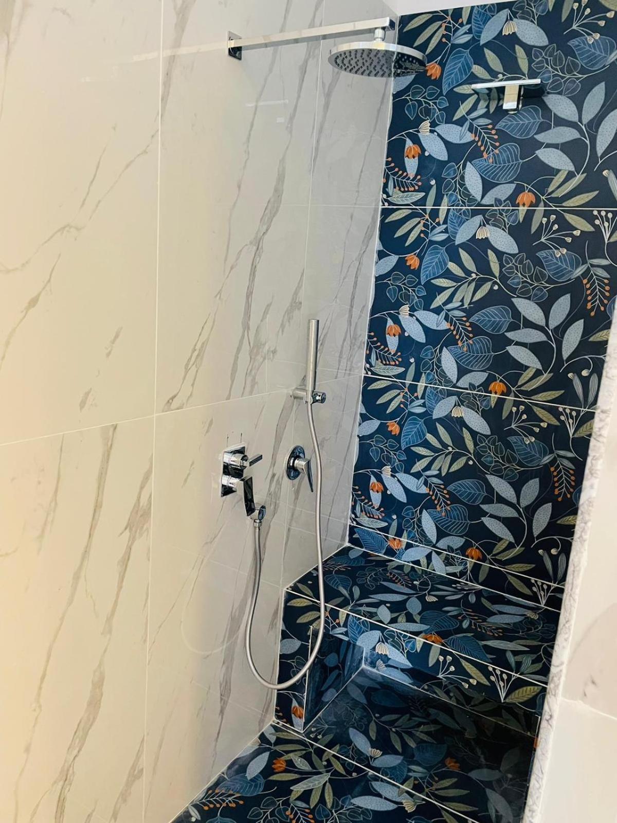 President Plaza Vip Suite Spa By Babylon Stay Νάπολη Εξωτερικό φωτογραφία